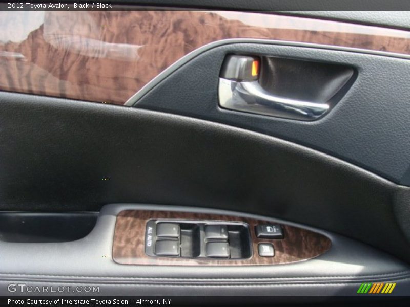 Black / Black 2012 Toyota Avalon