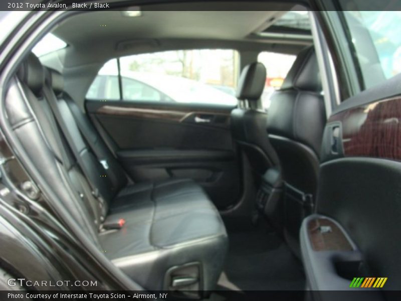 Black / Black 2012 Toyota Avalon