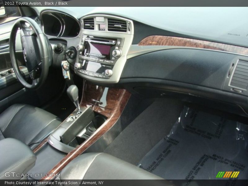 Black / Black 2012 Toyota Avalon