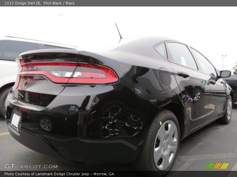 Pitch Black / Black 2013 Dodge Dart SE