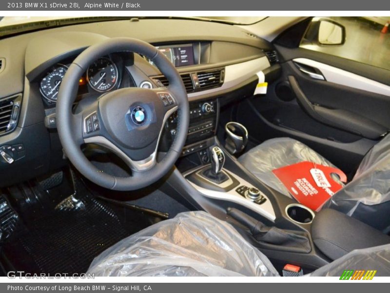 Alpine White / Black 2013 BMW X1 sDrive 28i