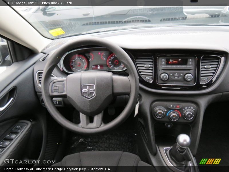 Pitch Black / Black 2013 Dodge Dart SE