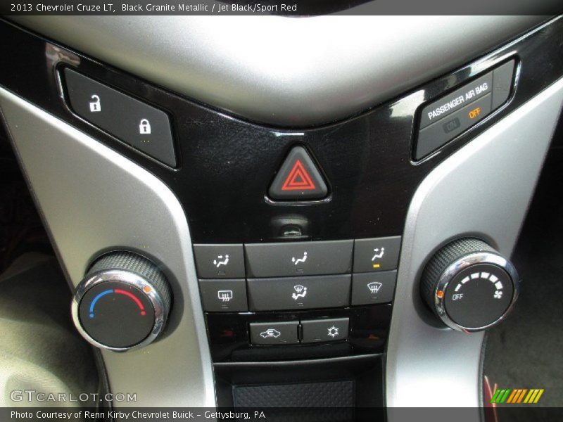 Controls of 2013 Cruze LT