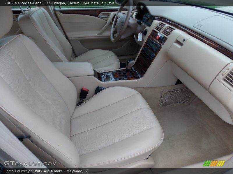  2002 E 320 Wagon Java Interior