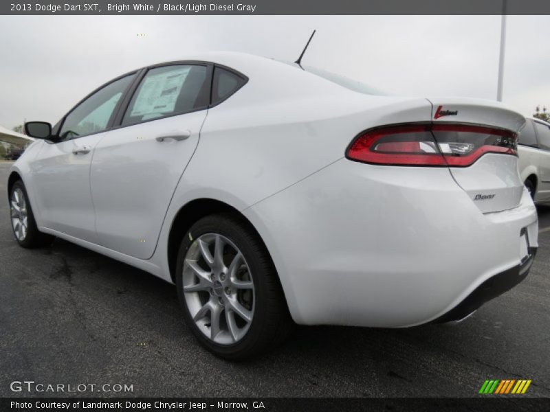 Bright White / Black/Light Diesel Gray 2013 Dodge Dart SXT