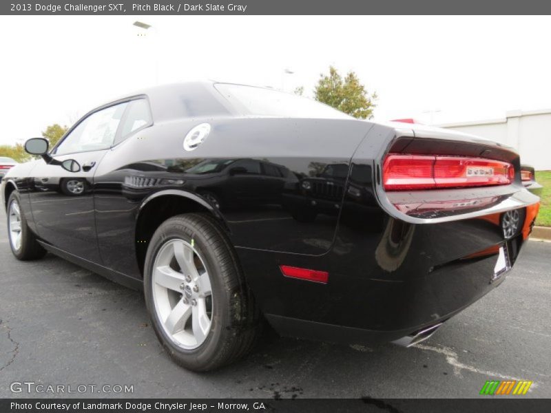 Pitch Black / Dark Slate Gray 2013 Dodge Challenger SXT