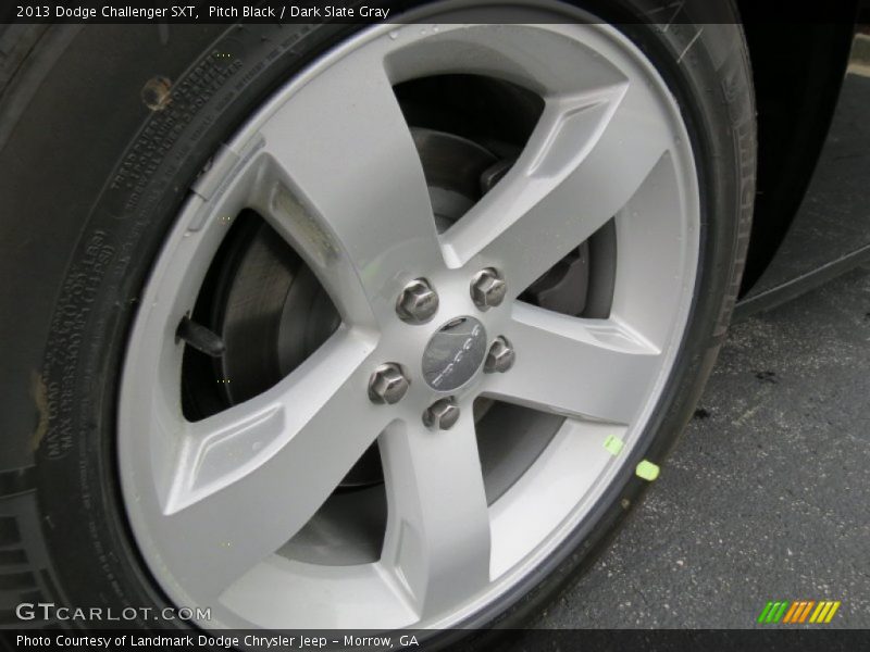 Pitch Black / Dark Slate Gray 2013 Dodge Challenger SXT
