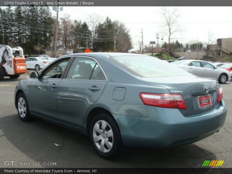 Aloe Green Metallic / Bisque 2009 Toyota Camry LE