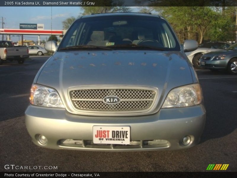 Diamond Silver Metallic / Gray 2005 Kia Sedona LX