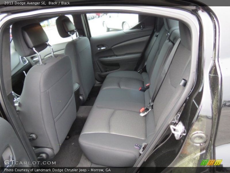 Black / Black 2013 Dodge Avenger SE