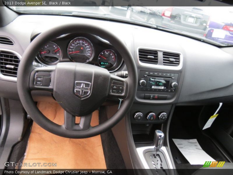 Black / Black 2013 Dodge Avenger SE