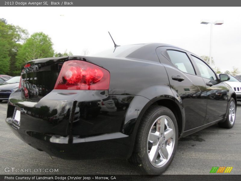Black / Black 2013 Dodge Avenger SE