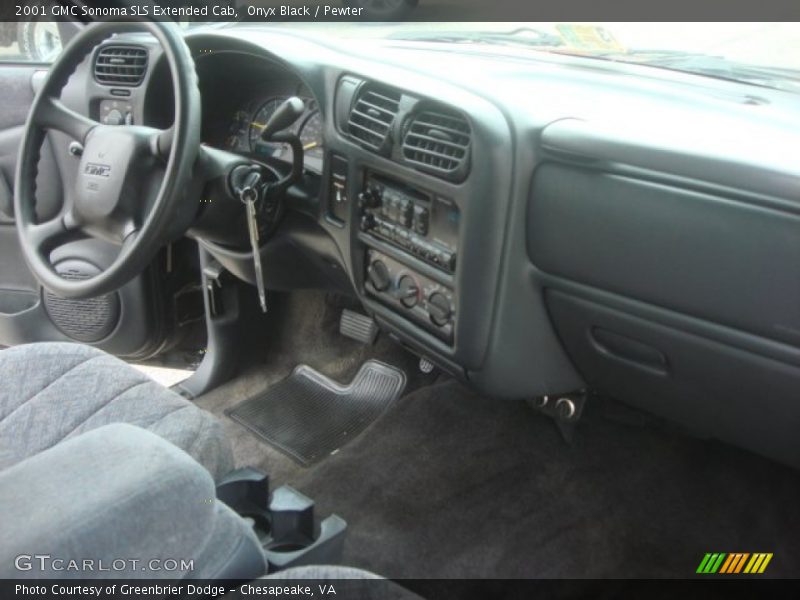 Dashboard of 2001 Sonoma SLS Extended Cab