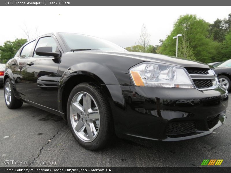Black / Black 2013 Dodge Avenger SE