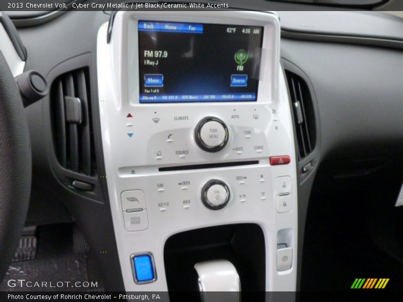 Controls of 2013 Volt 