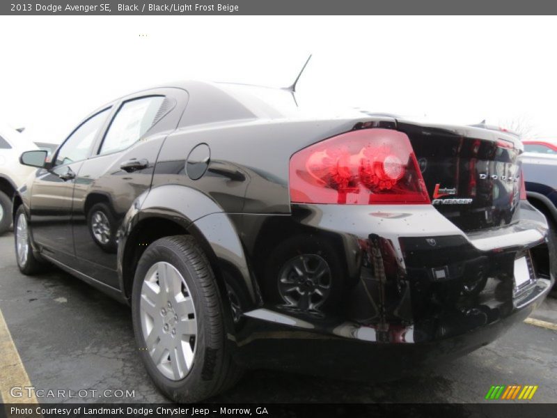 Black / Black/Light Frost Beige 2013 Dodge Avenger SE