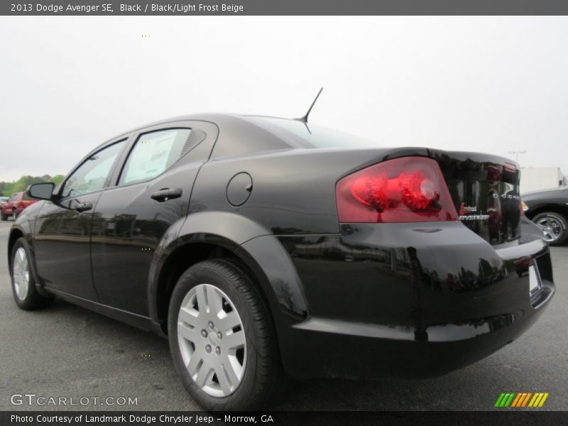 Black / Black/Light Frost Beige 2013 Dodge Avenger SE