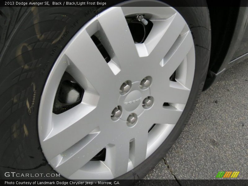 Black / Black/Light Frost Beige 2013 Dodge Avenger SE