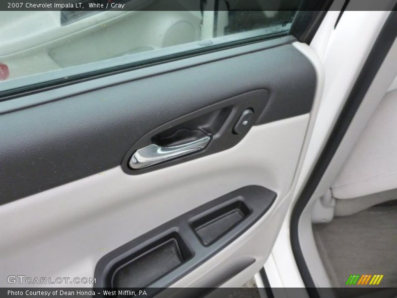 White / Gray 2007 Chevrolet Impala LT