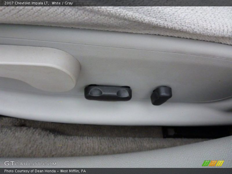 White / Gray 2007 Chevrolet Impala LT