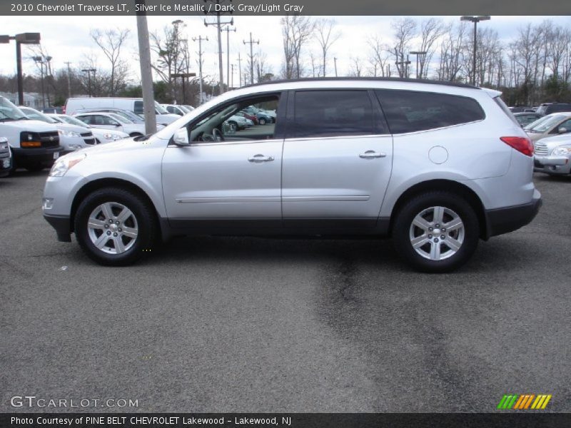 Silver Ice Metallic / Dark Gray/Light Gray 2010 Chevrolet Traverse LT