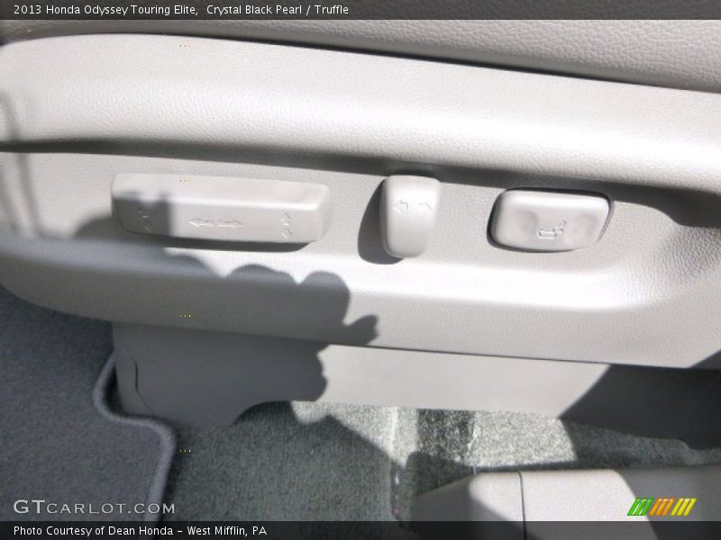 Crystal Black Pearl / Truffle 2013 Honda Odyssey Touring Elite