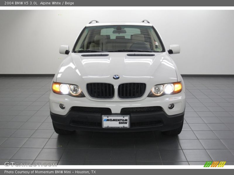 Alpine White / Beige 2004 BMW X5 3.0i