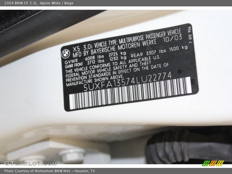 Alpine White / Beige 2004 BMW X5 3.0i