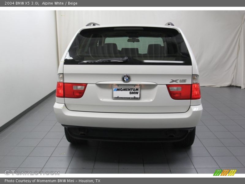 Alpine White / Beige 2004 BMW X5 3.0i