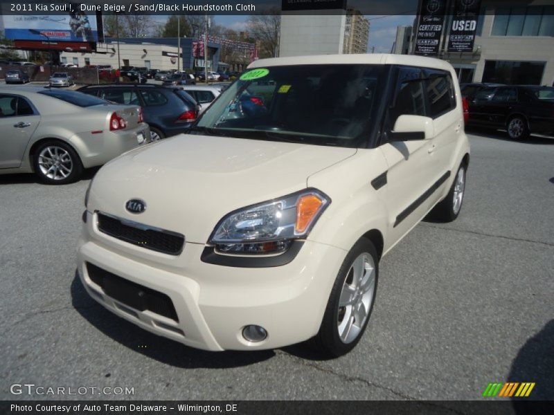 Dune Beige / Sand/Black Houndstooth Cloth 2011 Kia Soul !