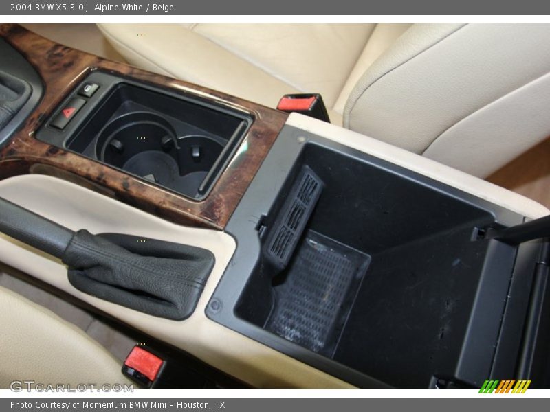 Alpine White / Beige 2004 BMW X5 3.0i