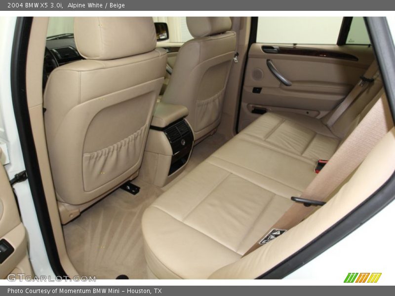Alpine White / Beige 2004 BMW X5 3.0i