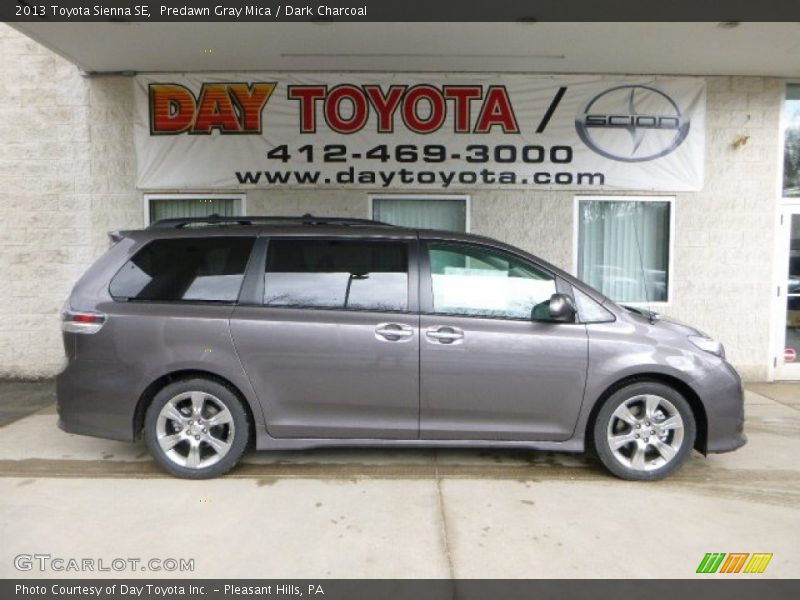 Predawn Gray Mica / Dark Charcoal 2013 Toyota Sienna SE