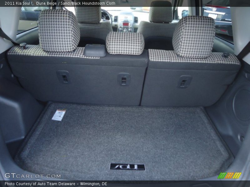 Dune Beige / Sand/Black Houndstooth Cloth 2011 Kia Soul !