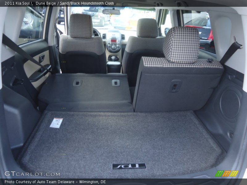 Dune Beige / Sand/Black Houndstooth Cloth 2011 Kia Soul !