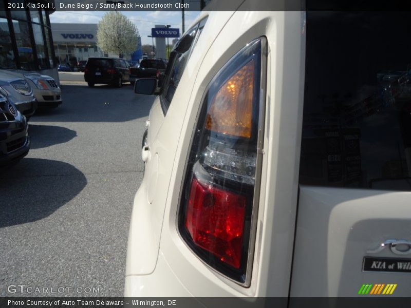 Dune Beige / Sand/Black Houndstooth Cloth 2011 Kia Soul !