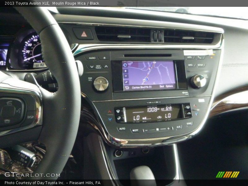 Moulin Rouge Mica / Black 2013 Toyota Avalon XLE