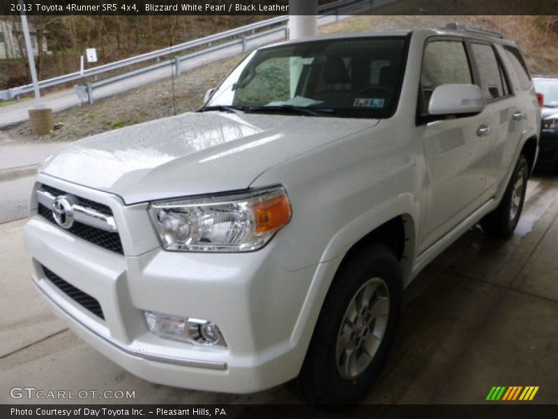 Blizzard White Pearl / Black Leather 2013 Toyota 4Runner SR5 4x4