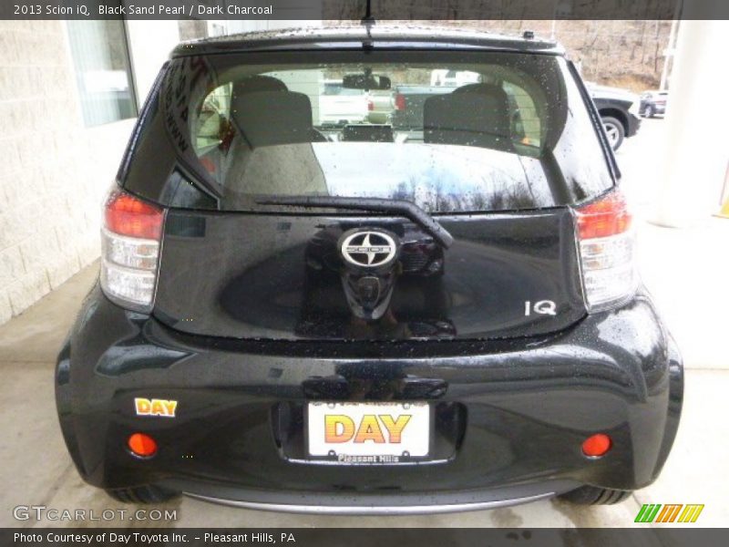 Black Sand Pearl / Dark Charcoal 2013 Scion iQ