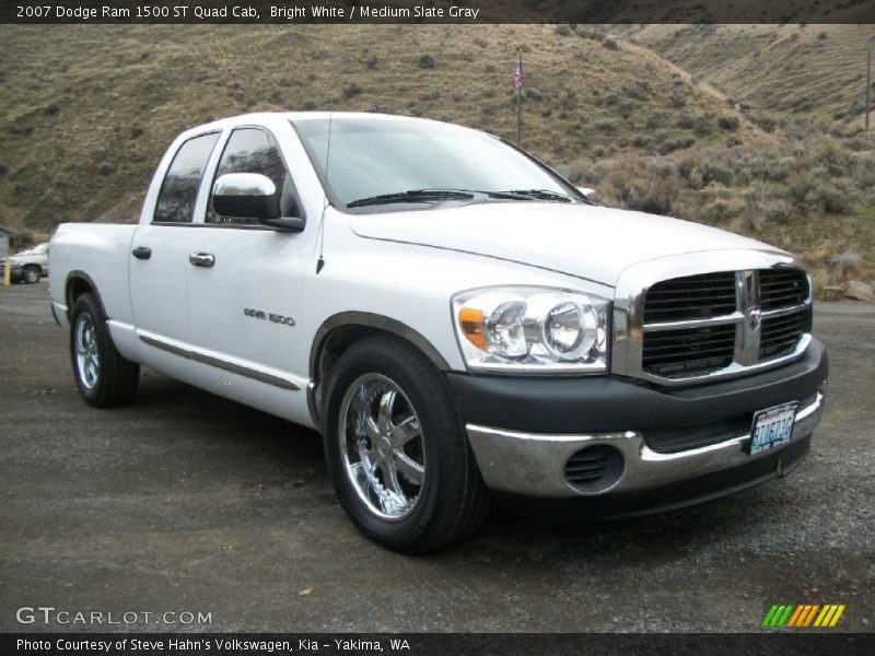 Bright White / Medium Slate Gray 2007 Dodge Ram 1500 ST Quad Cab