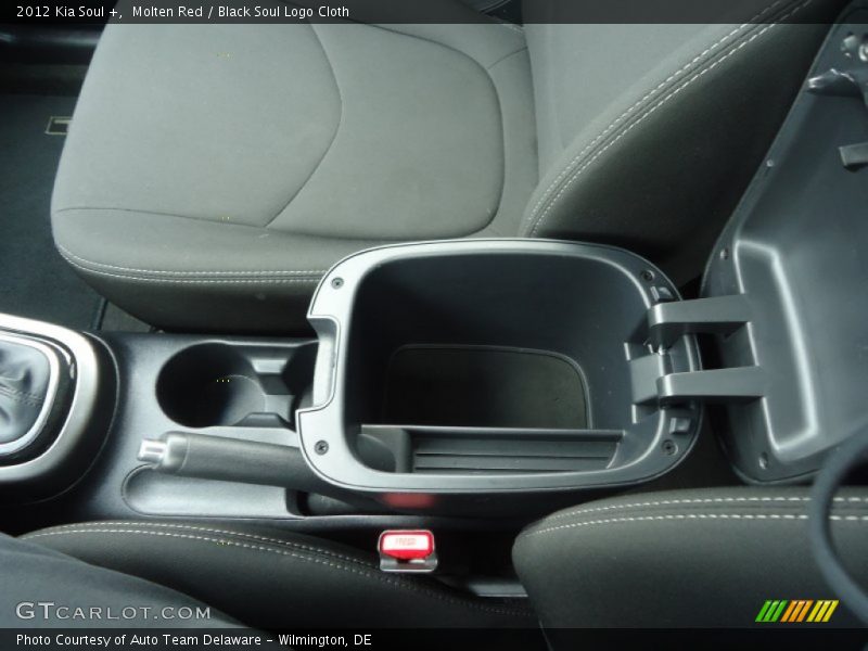 Molten Red / Black Soul Logo Cloth 2012 Kia Soul +