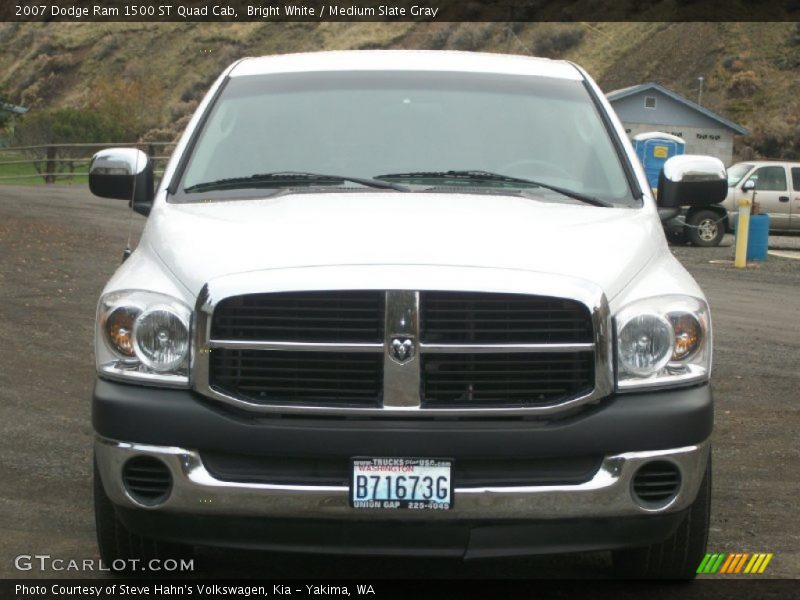 Bright White / Medium Slate Gray 2007 Dodge Ram 1500 ST Quad Cab
