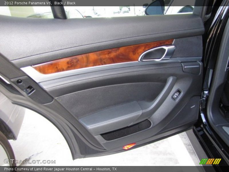 Door Panel of 2012 Panamera V6