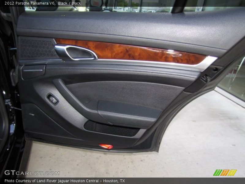 Door Panel of 2012 Panamera V6