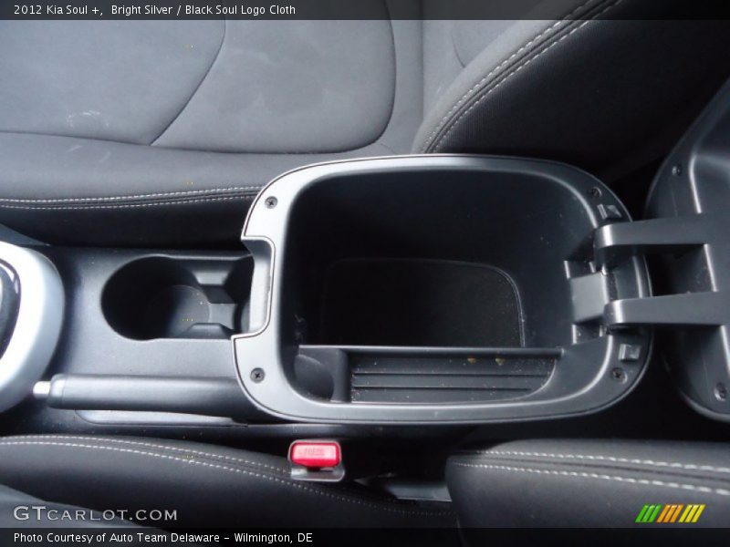Bright Silver / Black Soul Logo Cloth 2012 Kia Soul +