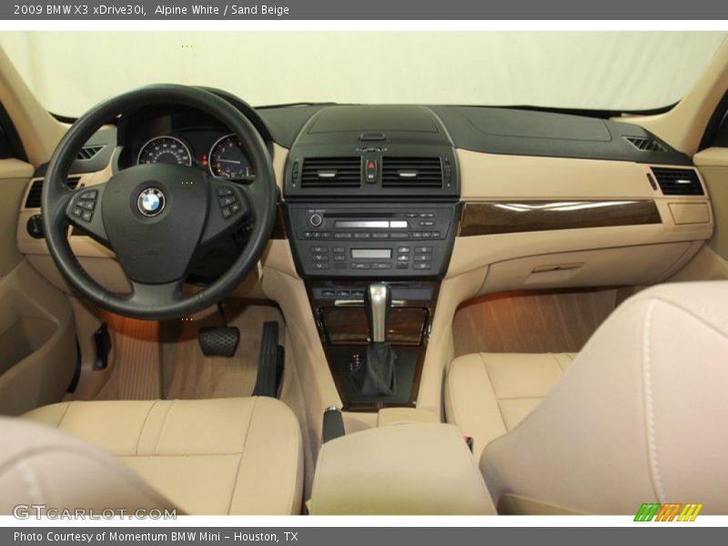 Dashboard of 2009 X3 xDrive30i