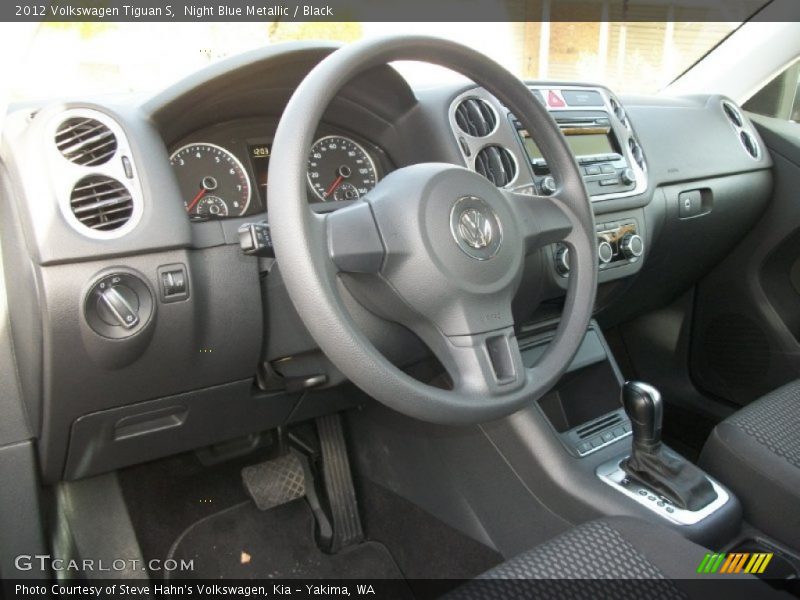 Night Blue Metallic / Black 2012 Volkswagen Tiguan S