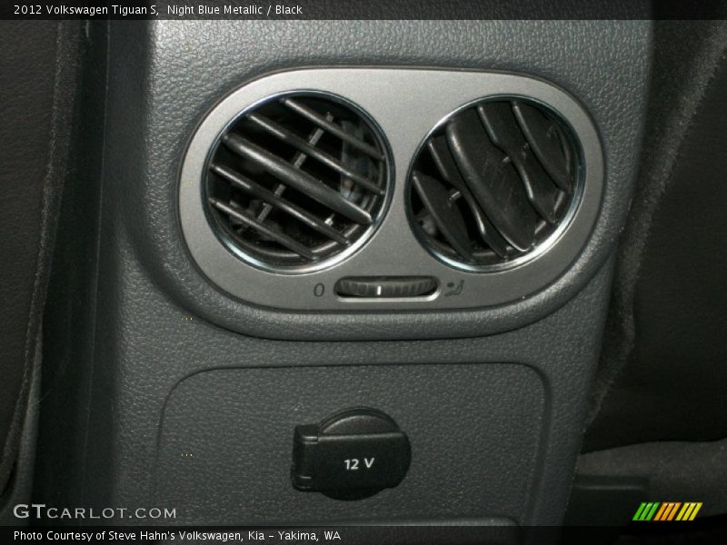 Night Blue Metallic / Black 2012 Volkswagen Tiguan S