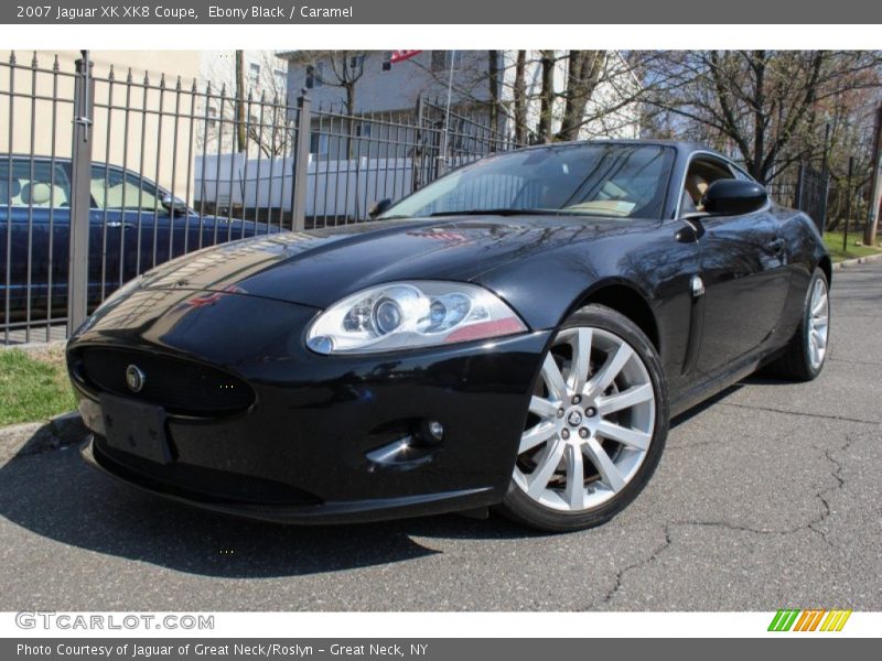 Front 3/4 View of 2007 XK XK8 Coupe