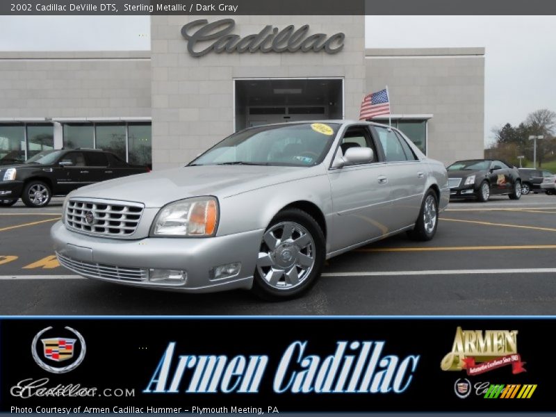 Sterling Metallic / Dark Gray 2002 Cadillac DeVille DTS